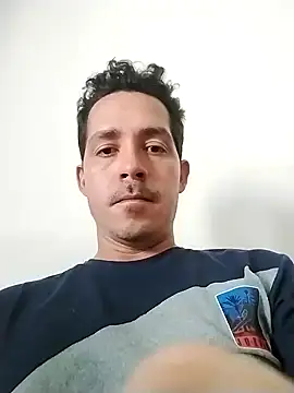 Snapshot of Gabriel_leon33 chatting on May 2026 09:31:01 PM Gabriel leon33 online show from May 2026 09:31:01 PM