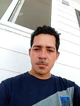 Snapshot of Gabriel_leon33 chatting on May 2026 08:03:01 PM Gabriel leon33 online show from May 2026 08:03:01 PM