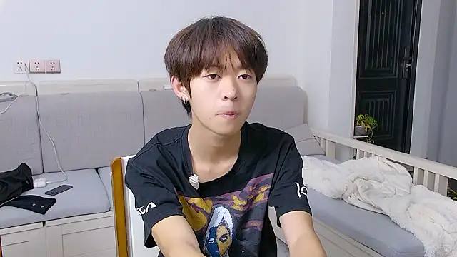 buding-001 online show from March 2026 11:26:01 AM