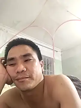 Snapshot of Tinh_love chatting on March 2026 03:50:01 PM Tinh love online show from March 2026 03:50:01 PM