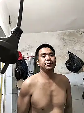 Snapshot of Tinh_love chatting on March 2026 12:33:01 PM Tinh love online show from March 2026 12:33:01 PM