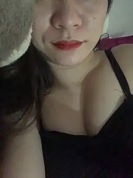 Snapshot of Nini-896 chatting on April 2026 07:39:01 AM Nini-896 online show from April 2026 07:39:01 AM