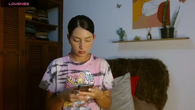 Snapshot of ivanna_dl chatting on April 2026 01:08:01 AM ivanna dl online show from April 2026 01:08:01 AM