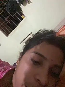 Snapshot of hornysofiya chatting on May 2026 05:29:01 PM hornysofiya online show from May 2026 05:29:01 PM