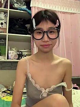 nina5201 online show from April 2026 04:07:02 PM