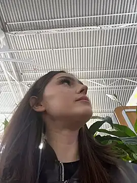 AnitaFly online show from May 2026 12:43:01 PM