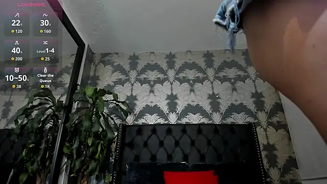 Snapshot of Pamela_di_angelo chatting on April 2026 10:23:02 PM Pamela di angelo online show from April 2026 10:23:02 PM