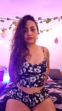 Snapshot of LASEXbellaX chatting on May 2026 03:24:02 AM LASEXbellaX online show from May 2026 03:24:02 AM