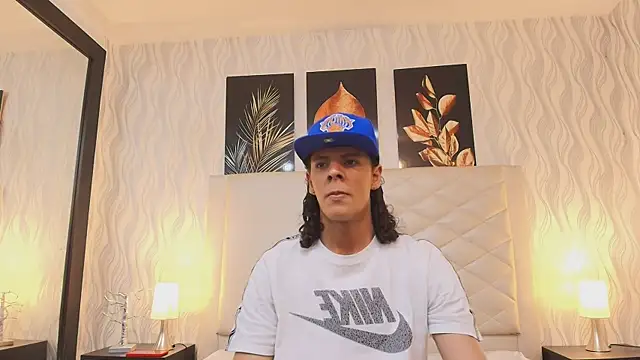 Snapshot of Abravanel_Sefardi chatting on June 2026 10:01:02 PM Abravanel Sefardi online show from June 2026 10:01:02 PM