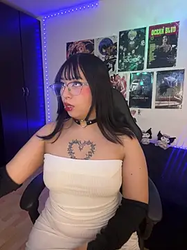 Snapshot of Hinataaa_ chatting on May 2026 03:45:02 AM Hinataaa online show from May 2026 03:45:02 AM