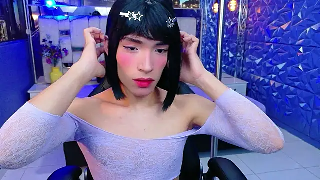 IsaacNovaa online show from May 2026 01:07:02 PM