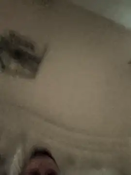 Snapshot of E095 chatting on December 2024 07:27:02 PM E095 online show from December 2024 07:27:02 PM