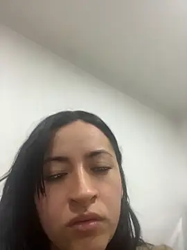Snapshot of kimberly_peter chatting on April 2026 01:02:02 PM kimberly peter online show from April 2026 01:02:02 PM