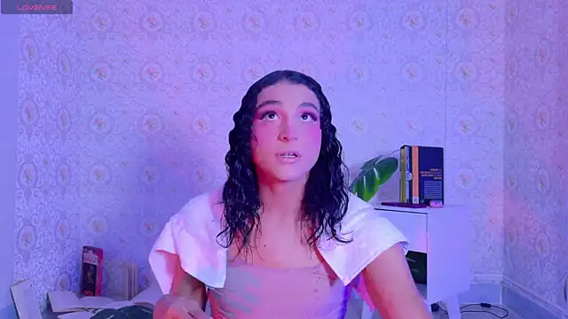 Snapshot of Mikavelvet08 chatting on June 2026 02:01:01 PM Mikavelvet08 online show from June 2026 02:01:01 PM