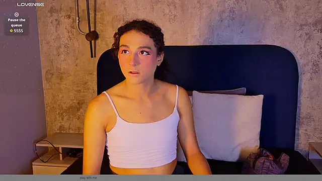 Snapshot of Mikavelvet08 chatting on June 2026 02:52:01 PM Mikavelvet08 online show from June 2026 02:52:01 PM