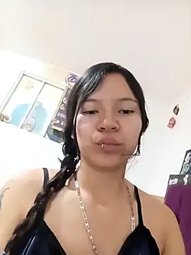 Snapshot of Ninffa_sweet21 chatting on April 2026 03:22:02 PM Ninffa sweet21 online show from April 2026 03:22:02 PM