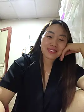 Snapshot of he-se-kin chatting on April 2026 12:53:01 AM he-se-kin online show from April 2026 12:53:01 AM