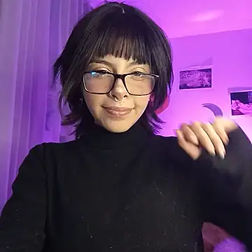 Nyxara- online show from April 2026 11:17:01 PM