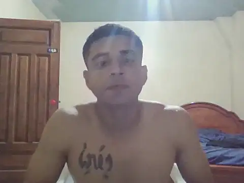Snapshot of User_02_ chatting on July 2026 06:05:01 AM User 02 online show from July 2026 06:05:01 AM