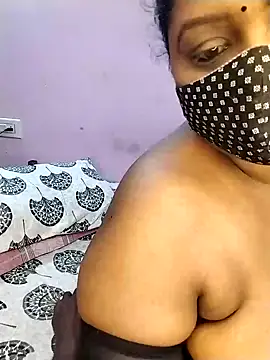 Snapshot of Tamil-Dhara chatting on April 2026 05:54:01 PM Tamil-Dhara online show from April 2026 05:54:01 PM
