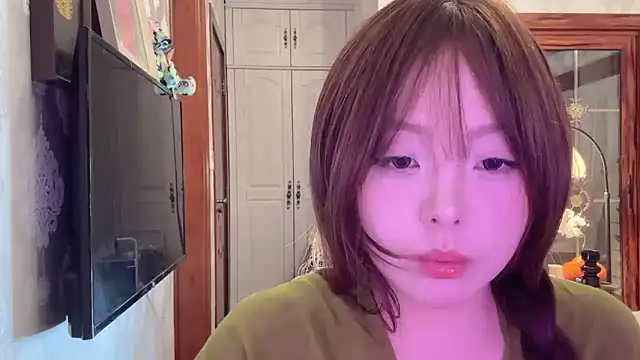 thelittlexx online show from May 2026 07:28:02 AM