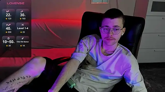 Snapshot of Thomas_Norton chatting on April 2026 08:56:01 PM Thomas Norton online show from April 2026 08:56:01 PM
