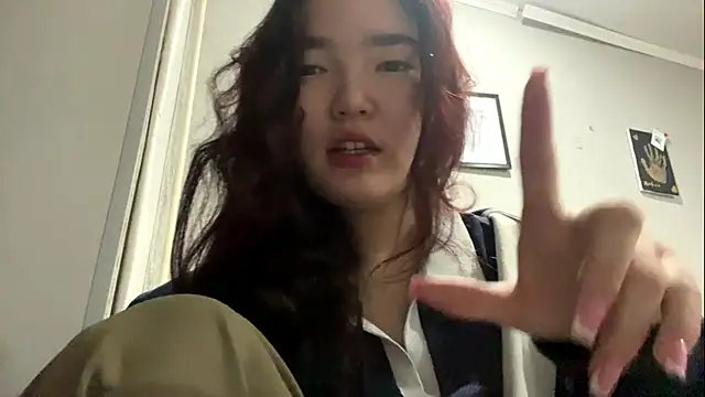 LammingLoner online show from April 2026 03:07:01 PM