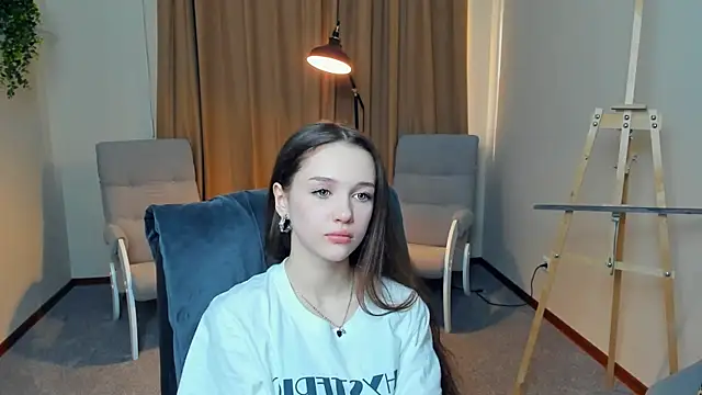 Snapshot of SharriSang chatting on March 2026 01:22:02 PM SharriSang online show from March 2026 01:22:02 PM