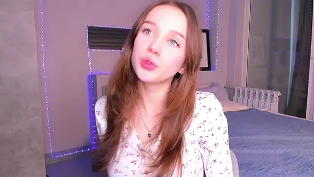 Snapshot of SharriSang chatting on May 2026 07:05:01 AM SharriSang online show from May 2026 07:05:01 AM