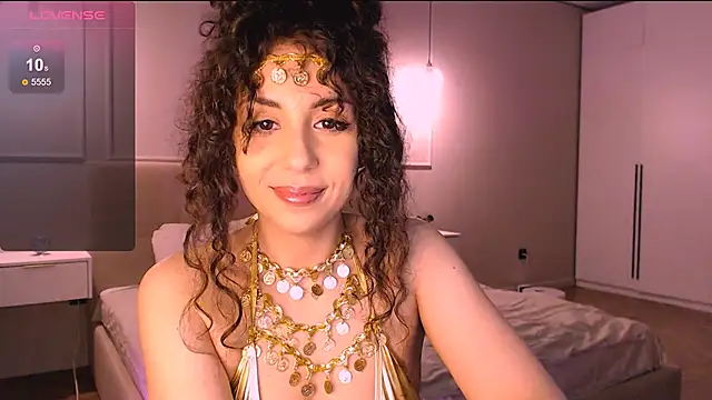 Snapshot of curly_jade_ chatting on April 2026 09:23:01 PM curly jade online show from April 2026 09:23:01 PM