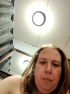 Snapshot of 023thickandjuicy07 chatting on April 2026 02:27:01 AM 023thickandjuicy07 online show from April 2026 02:27:01 AM