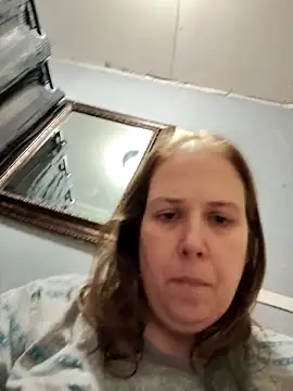 Snapshot of 023thickandjuicy07 chatting on April 2026 03:40:02 AM 023thickandjuicy07 online show from April 2026 03:40:02 AM