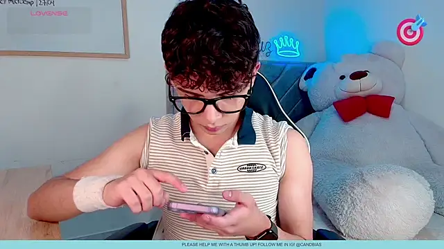 Snapshot of niico_prince chatting on April 2026 08:31:02 PM niico prince online show from April 2026 08:31:02 PM