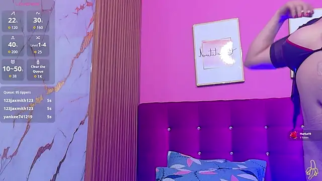 kinkymaturee online show from May 2026 07:44:02 PM