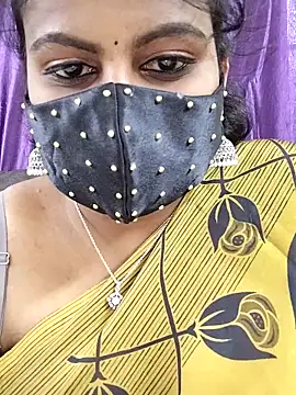 Snapshot of honeyflowerr chatting on March 2026 08:42:02 AM honeyflowerr online show from March 2026 08:42:02 AM