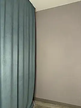 AliceVilliers online show from May 2026 09:42:02 PM
