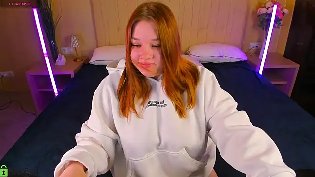 Kathy 1una online show from May 2026 12:35:02 PM