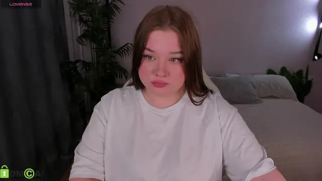 Kathy 1una online show from May 2026 05:09:01 PM