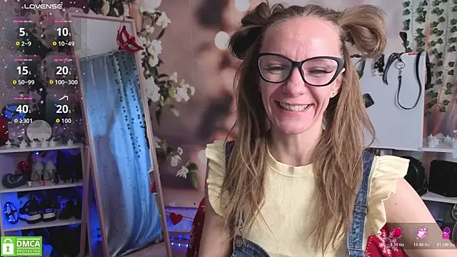 Snapshot of jesica_mooonn chatting on May 2026 03:22:01 AM jesica mooonn online show from May 2026 03:22:01 AM