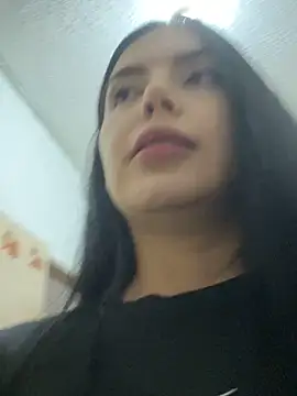 Snapshot of Cami_olarte chatting on April 2026 08:43:02 PM Cami olarte online show from April 2026 08:43:02 PM