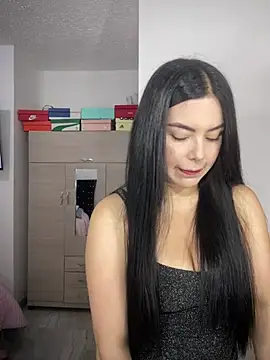 Snapshot of Cami_olarte chatting on May 2026 05:26:02 AM Cami olarte online show from May 2026 05:26:02 AM