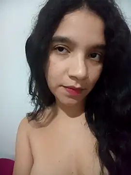 Snapshot of Morena__Florr chatting on May 2026 01:57:02 AM Morena Florr online show from May 2026 01:57:02 AM