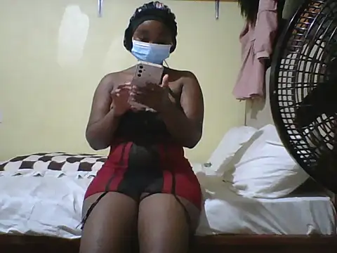 Lynney  online show from March 2026 05:24:01 PM