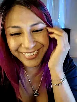 Snapshot of tatianabelli chatting on April 2026 01:18:01 AM tatianabelli online show from April 2026 01:18:01 AM