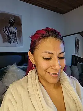 Snapshot of tatianabelli chatting on July 2026 09:32:01 PM tatianabelli online show from July 2026 09:32:01 PM
