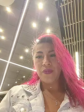 Snapshot of tatianabelli chatting on July 2026 09:17:01 PM tatianabelli online show from July 2026 09:17:01 PM