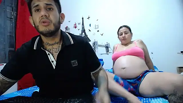 Snapshot of allison_maxtattoo_ chatting on April 2026 03:37:01 AM allison maxtattoo online show from April 2026 03:37:01 AM