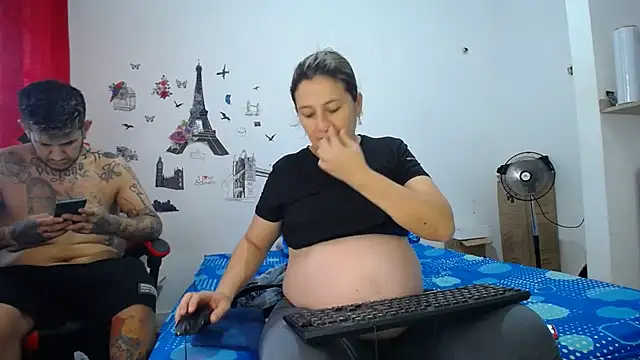 Snapshot of allison_maxtattoo_ chatting on May 2026 08:15:02 PM allison maxtattoo online show from May 2026 08:15:02 PM