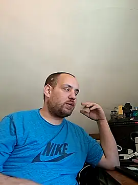 Snapshot of fettgail-0507 chatting on April 2026 11:24:01 AM fettgail-0507 online show from April 2026 11:24:01 AM