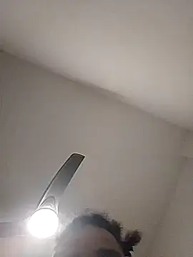 Snapshot of gruesoyde20cm chatting on March 2026 10:48:01 PM gruesoyde20cm online show from March 2026 10:48:01 PM